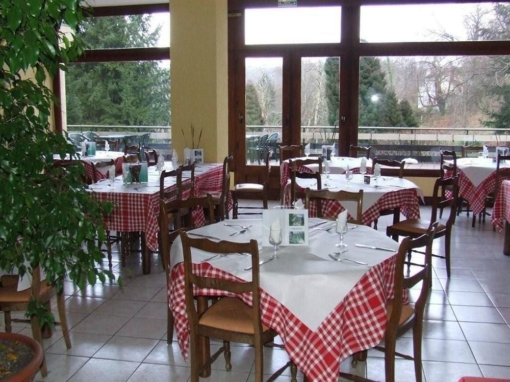 Brit Hotel Du Laca - Capvern Exterior photo